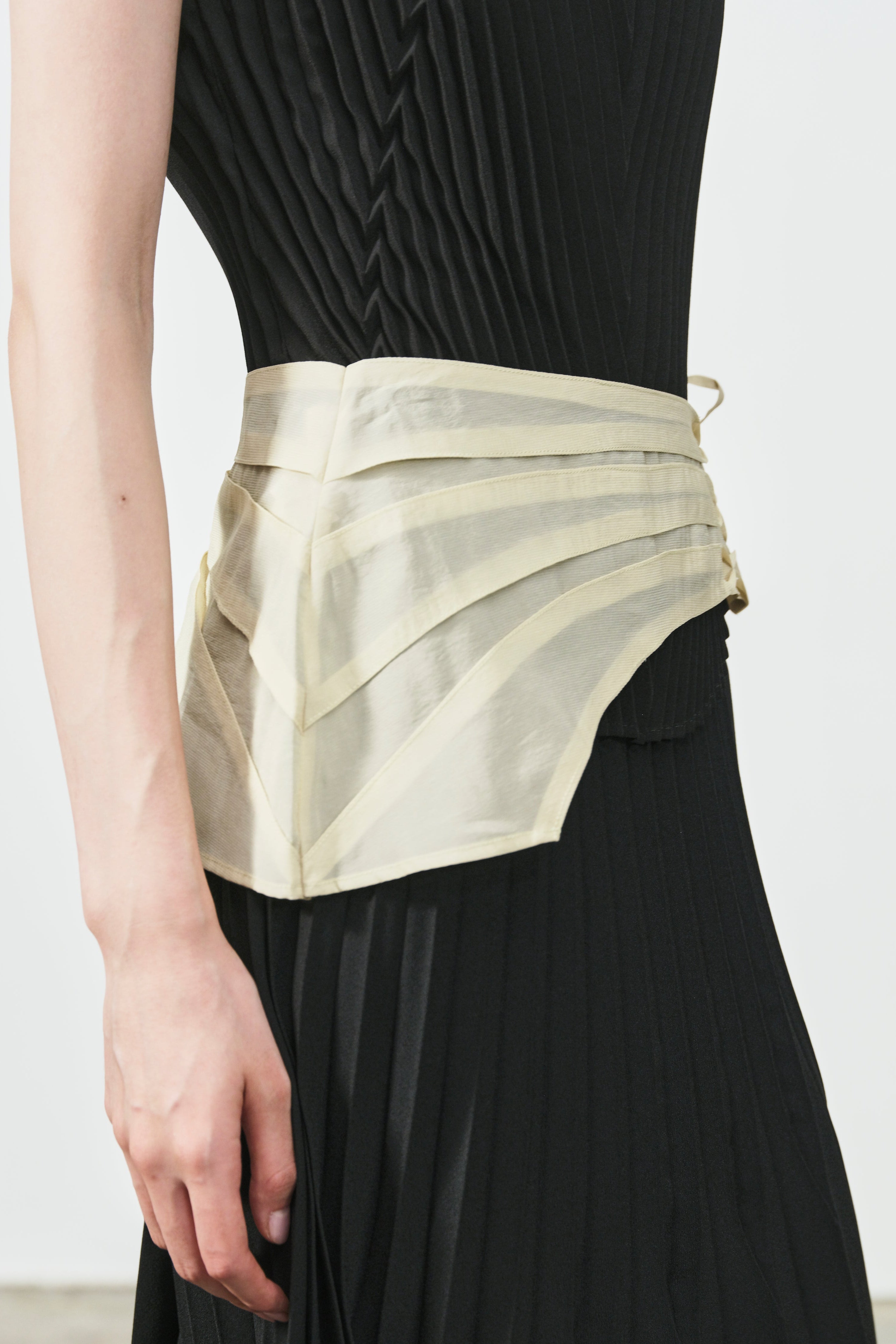 PLEATED WAIST PANEL