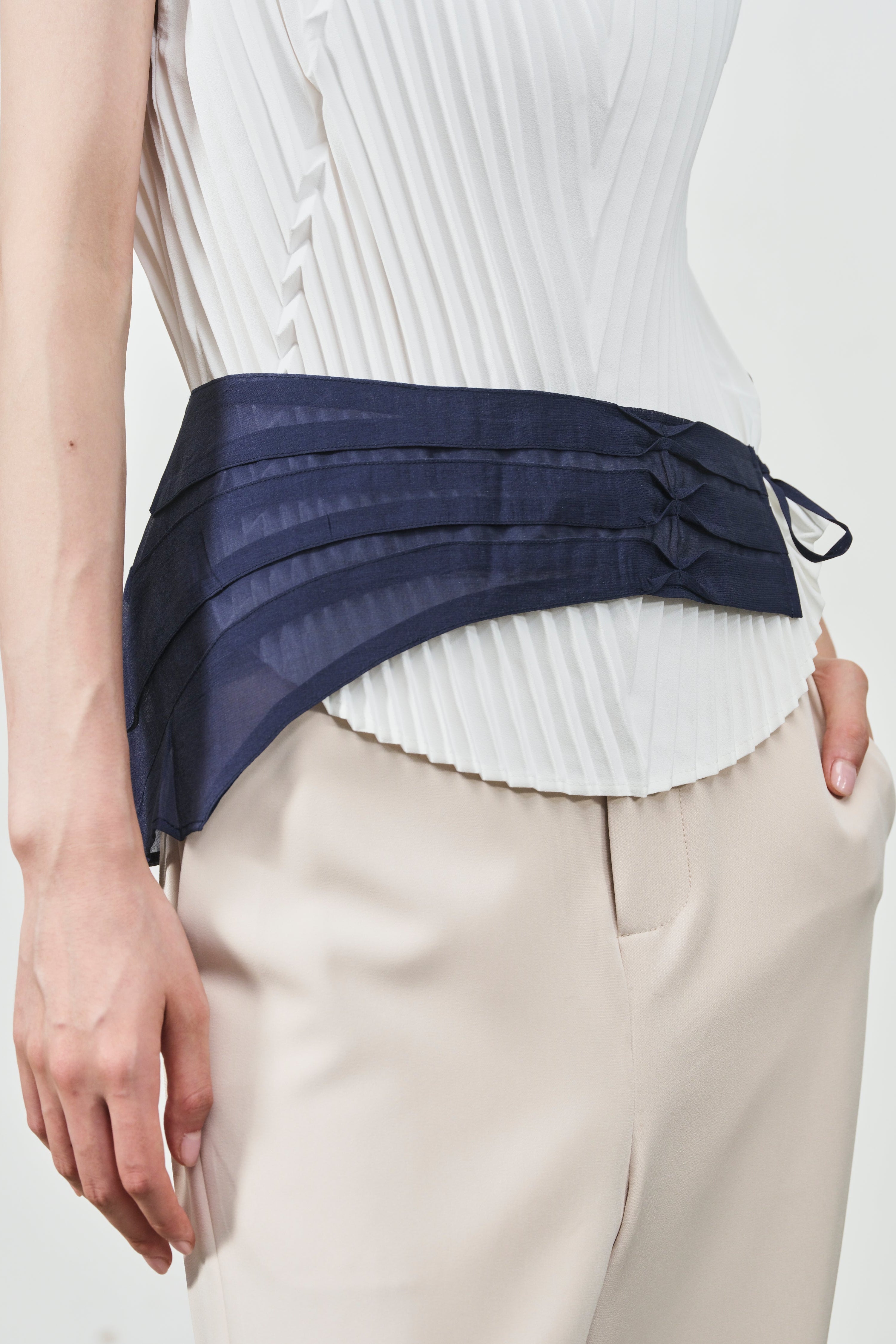PLEATED WAIST PANEL