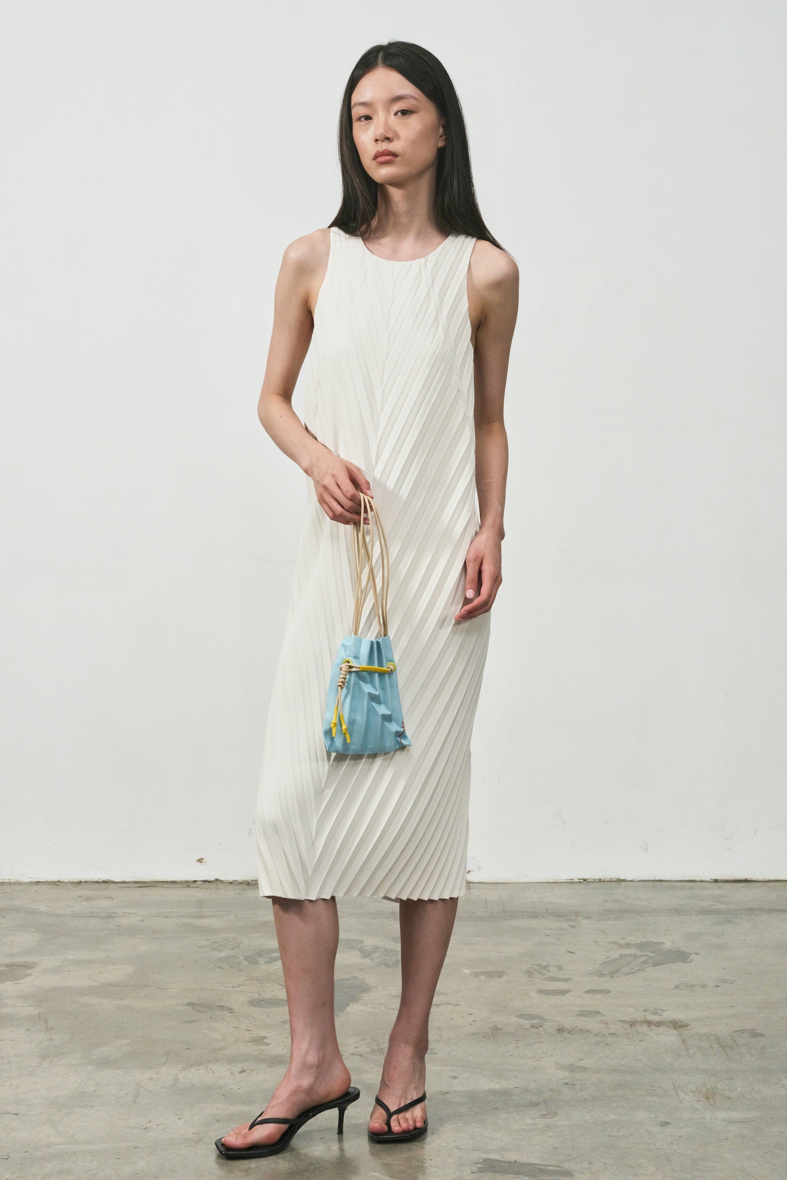 MAKE Pleat Bag (Purse)