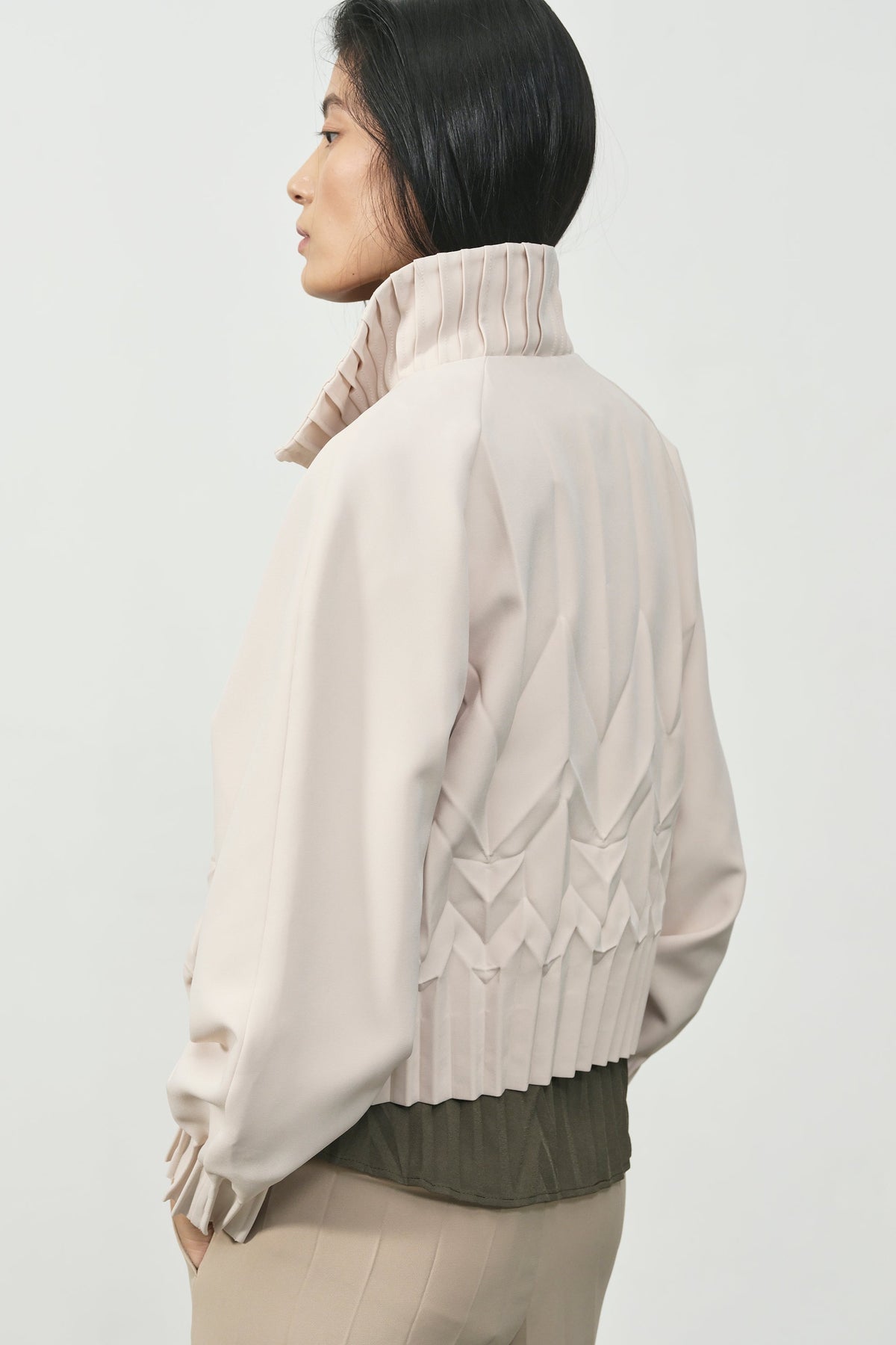 VICTOR JACKET